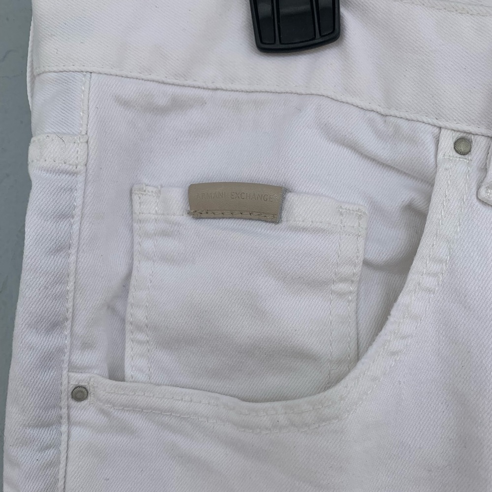 Armani exchange short size 34